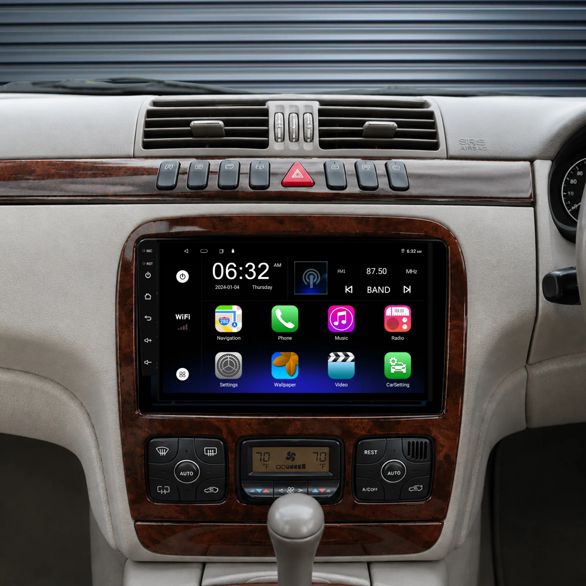 Mercedes Benz S-Class / W220 (1998-2005) Plug & Play Head Unit Upgrade Kit: Car Radio with Wireless & Wired Apple CarPlay & Android Auto - Image 6